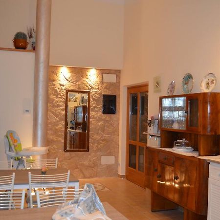 Bed and Breakfast La Gemma à Roe Extérieur photo